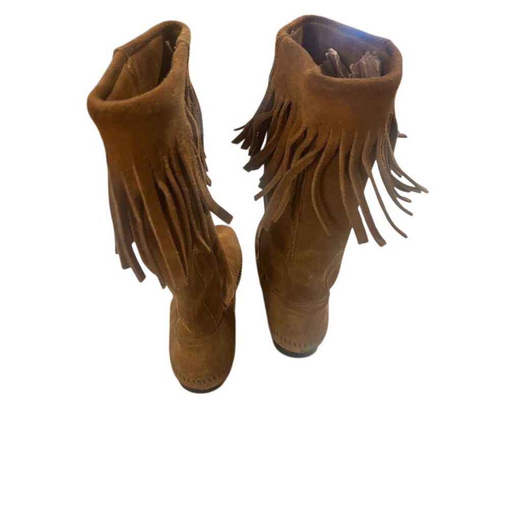 Women's Minnetonka Brown Suede Fringe Moccasin Boots Mid Calf Casual Size 8 - Picture 4 of 9